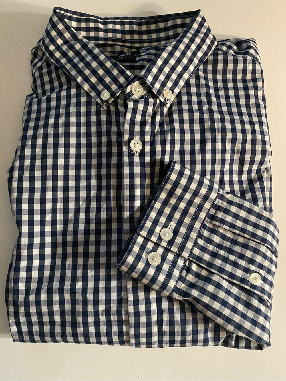 H&M Men's Button-Down Gingham Shirt - Blue & White Size Large!